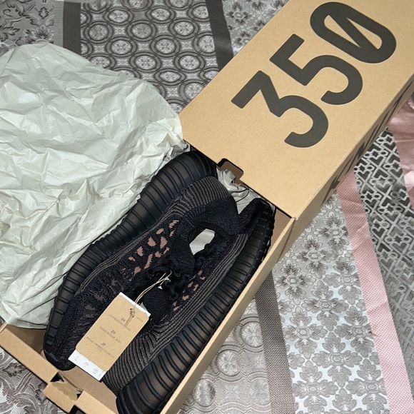 BRAND NEW - NEVER WORN - YEEZY